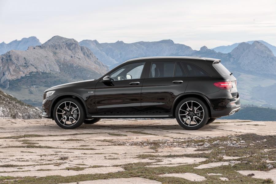  Mercedes-AMG GLC43 4Matic 2016 года  (фото 7 из 24)